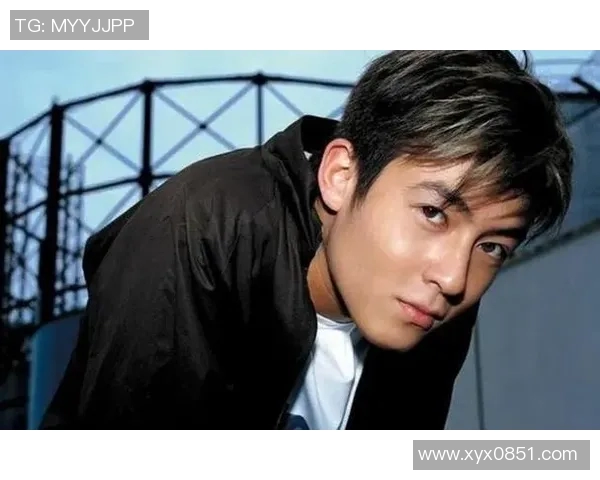 足球明星冠希的真实身份与成就揭秘你了解多少