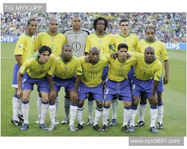 足球明星老年队的传奇球员们与他们的精彩故事分享